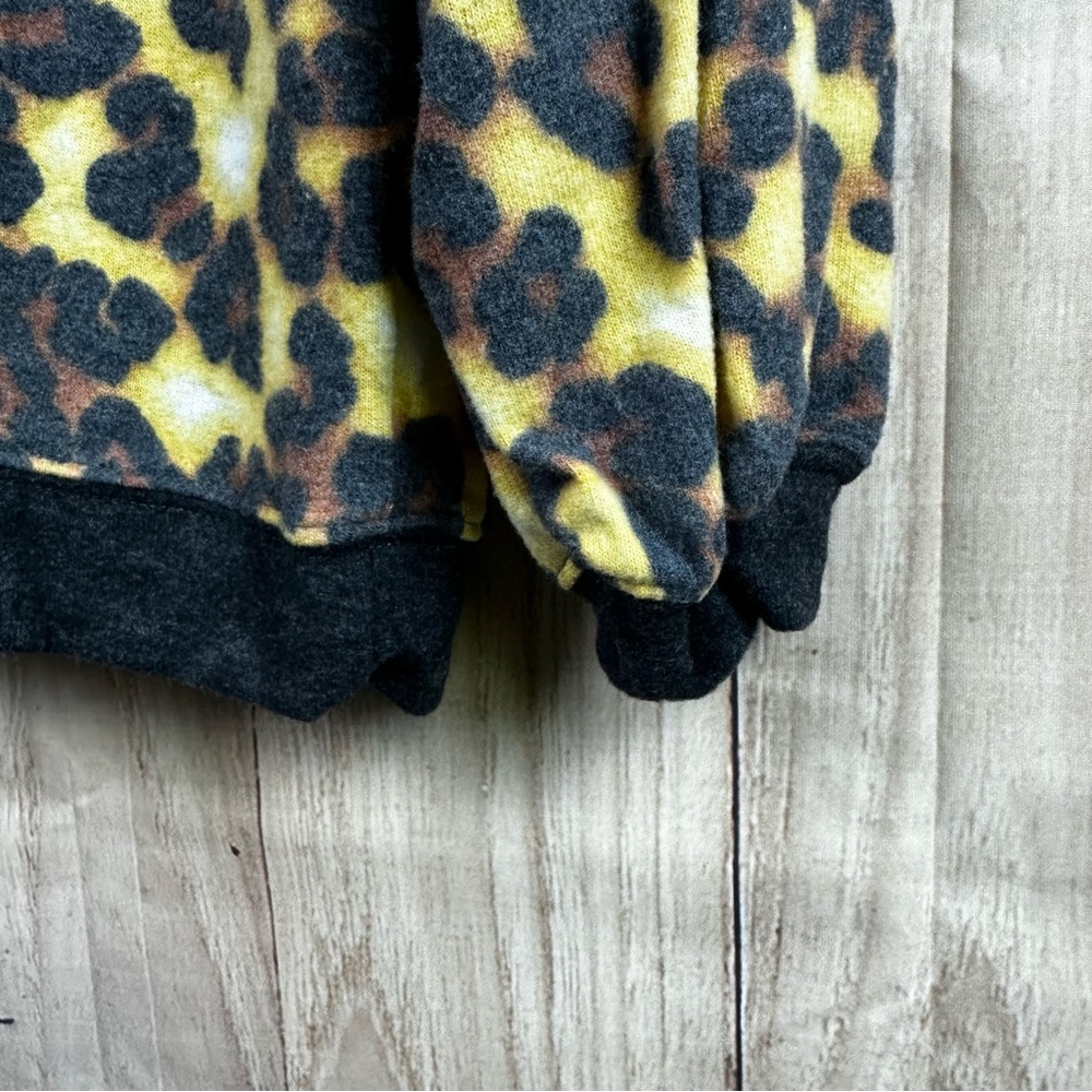 Leopard Print Drawstring Hoodie - Picture 2 of 6